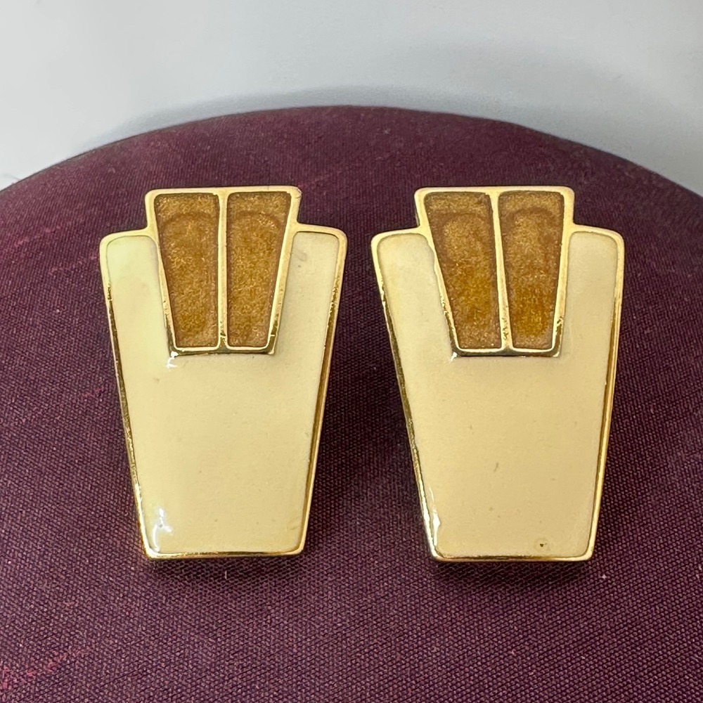 Vintage Trifari Art Deco Keystone Post Earrings Gold Tone Cream Enamel Statement